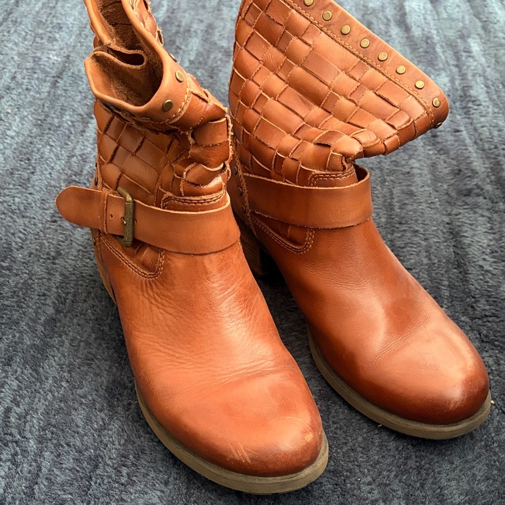 Pikolinos from Spain Women's Tan Leather Ankle Boots, Size 41 (10)